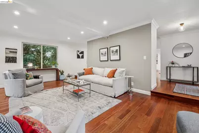 18 North Cir, Oakland, CA 94611 - Photo 9