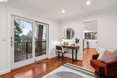 18 North Cir, Oakland, CA 94611 - Photo 15