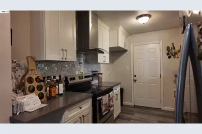 9957 Nebula Way, Sacramento, CA 95827 - Photo 13