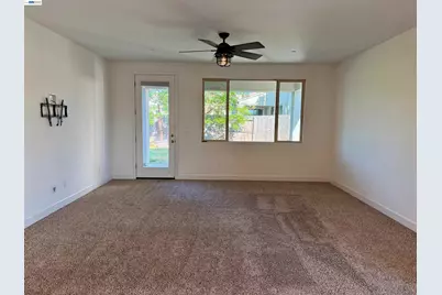 937 Lindsay Ln, Clovis, CA 93619 - Photo 13