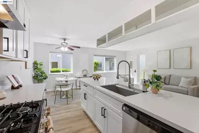 2216 Segundo Ct #2, Pleasanton, CA 94588 - Photo 11