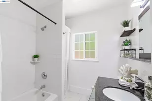 84 Oakes Blvd, San Leandro, CA 94577 - Photo 35