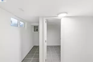 84 Oakes Blvd, San Leandro, CA 94577 - Photo 39