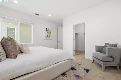 8553 Schooner Way, Newark, CA 94560 - Photo 19