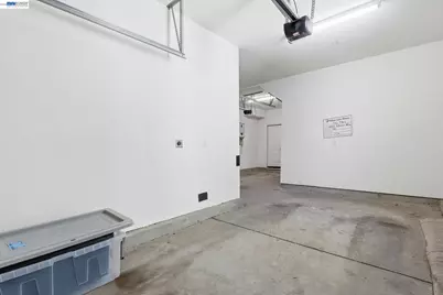 8553 Schooner Way, Newark, CA 94560 - Photo 33