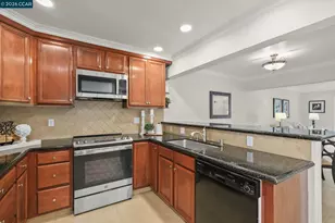 2057 Golden Rain Rd, Walnut Creek, CA 94595 - Photo 11