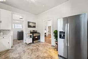 1549 5th Ave, Oakland, CA 94606 - Photo 11