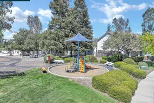 508 Valley View Ct, Martinez, CA 94553 - Photo 43