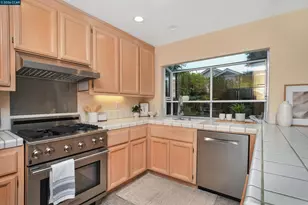 508 Valley View Ct, Martinez, CA 94553 - Photo 11