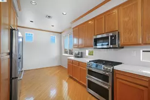 5810 Gold Creek Dr, Castro Valley, CA 94552 - Photo 11