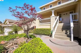 5810 Gold Creek Dr, Castro Valley, CA 94552 - Photo 3