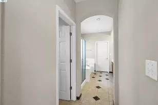 5810 Gold Creek Dr, Castro Valley, CA 94552 - Photo 19