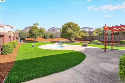 5810 Gold Creek Dr, Castro Valley, CA 94552 - Photo 37