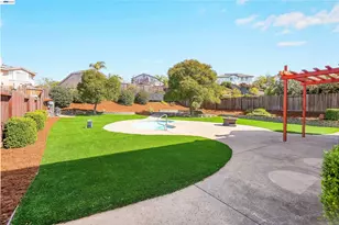5810 Gold Creek Dr, Castro Valley, CA 94552 - Photo 37