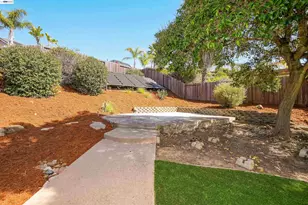 5810 Gold Creek Dr, Castro Valley, CA 94552 - Photo 43