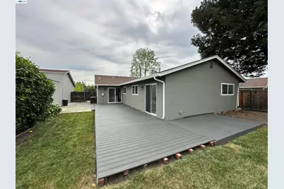 4565 Wildcat Ln, Concord, CA 94521 - Photo 7