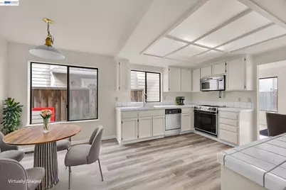 1068 Foster St, Alameda, CA 94502 - Photo 5