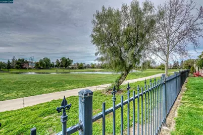 211 Benoni Ln, Brentwood, CA 94513 - Photo 13