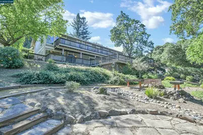 975 Calle Verde, Martinez, CA 94553 - Photo 47