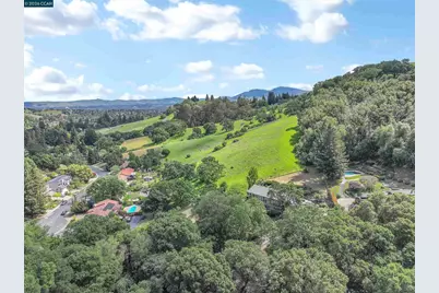 975 Calle Verde, Martinez, CA 94553 - Photo 59