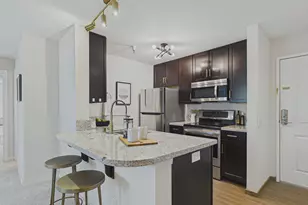 6400 Christie Ave, Emeryville, CA 94608 - Photo 7