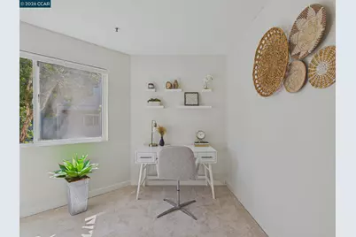 6400 Christie Ave #2202, Emeryville, CA 94608 - Photo 5