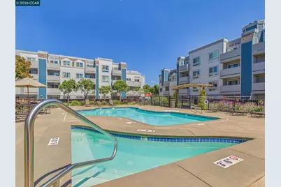 6400 Christie Ave #2202, Emeryville, CA 94608 - Photo 29