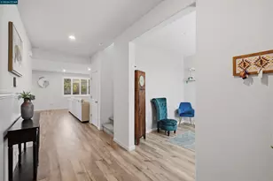 1655 Apricot Ct, Dixon, CA 95620 - Photo 5