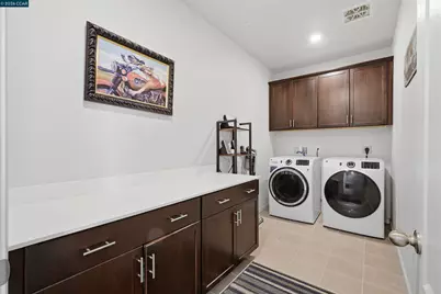 1655 Apricot Ct, Dixon, CA 95620 - Photo 27