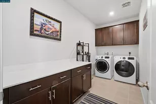 1655 Apricot Ct, Dixon, CA 95620 - Photo 27