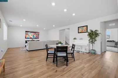 1655 Apricot Ct, Dixon, CA 95620 - Photo 13