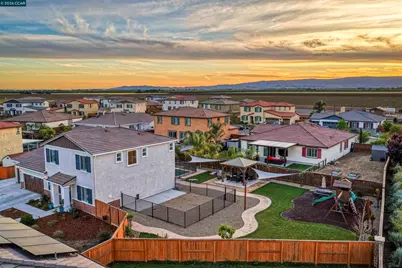 1655 Apricot Ct, Dixon, CA 95620 - Photo 49