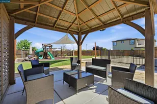 1655 Apricot Ct, Dixon, CA 95620 - Photo 41