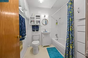 1036 Regent St, Alameda, CA 94501 - Photo 21