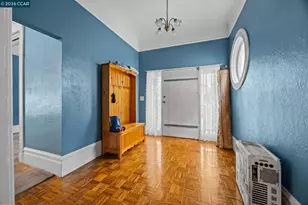 1036 Regent St, Alameda, CA 94501 - Photo 3