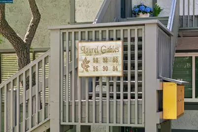 90 Laurel Dr, Danville, CA 94526 - Photo 23