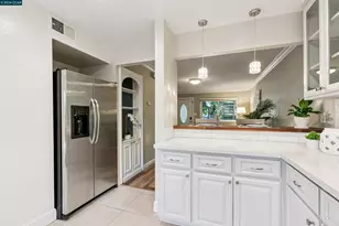 90 Laurel Dr, Danville, CA 94526 - Photo 9