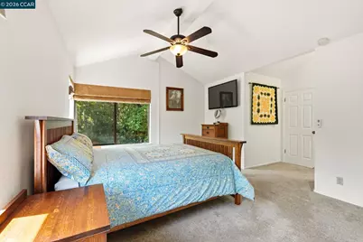 54 Garden View Ln, Pleasant Hill, CA 94523 - Photo 27