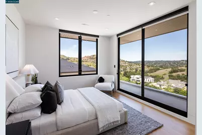 83 Dairy Creek Ln, Orinda, CA 94563 - Photo 29