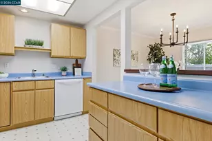 2333 Pine Knoll Dr, Walnut Creek, CA 94595 - Photo 11