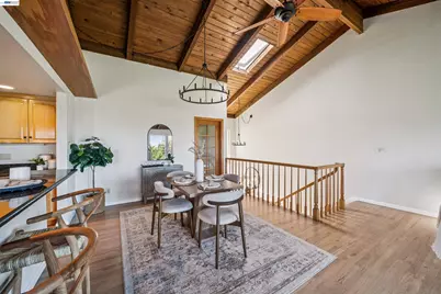 471 Ridgeview Dr, Pleasant Hill, CA 94523 - Photo 9