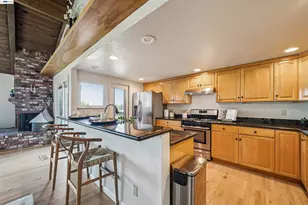 471 Ridgeview Dr, Pleasant Hill, CA 94523 - Photo 13