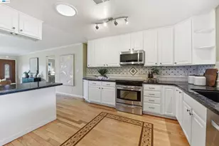 4514 Wheeler Dr, Fremont, CA 94538 - Photo 13