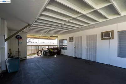 132 18th St, Merced, CA 95340 - Photo 19