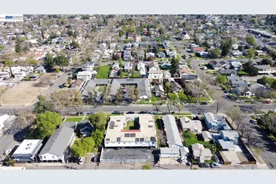 132 18th St, Merced, CA 95340 - Photo 33