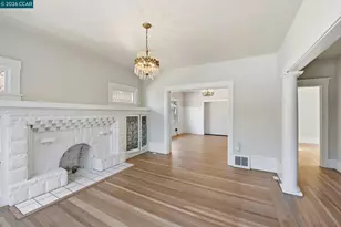 5446 Shafter Ave, Oakland, CA 94618 - Photo 7