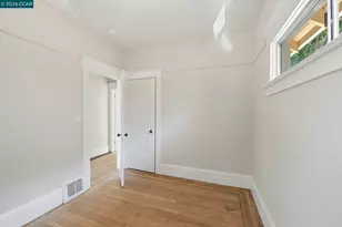 5446 Shafter Ave, Oakland, CA 94618 - Photo 27