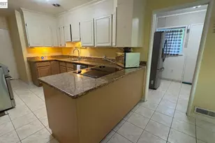 190 Alderwood Rd, Walnut Creek, CA 94598 - Photo 9