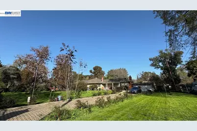 190 Alderwood Rd, Walnut Creek, CA 94598 - Photo 1