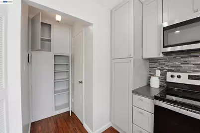 27864 Hummingbird Ct, Hayward, CA 94545 - Photo 9